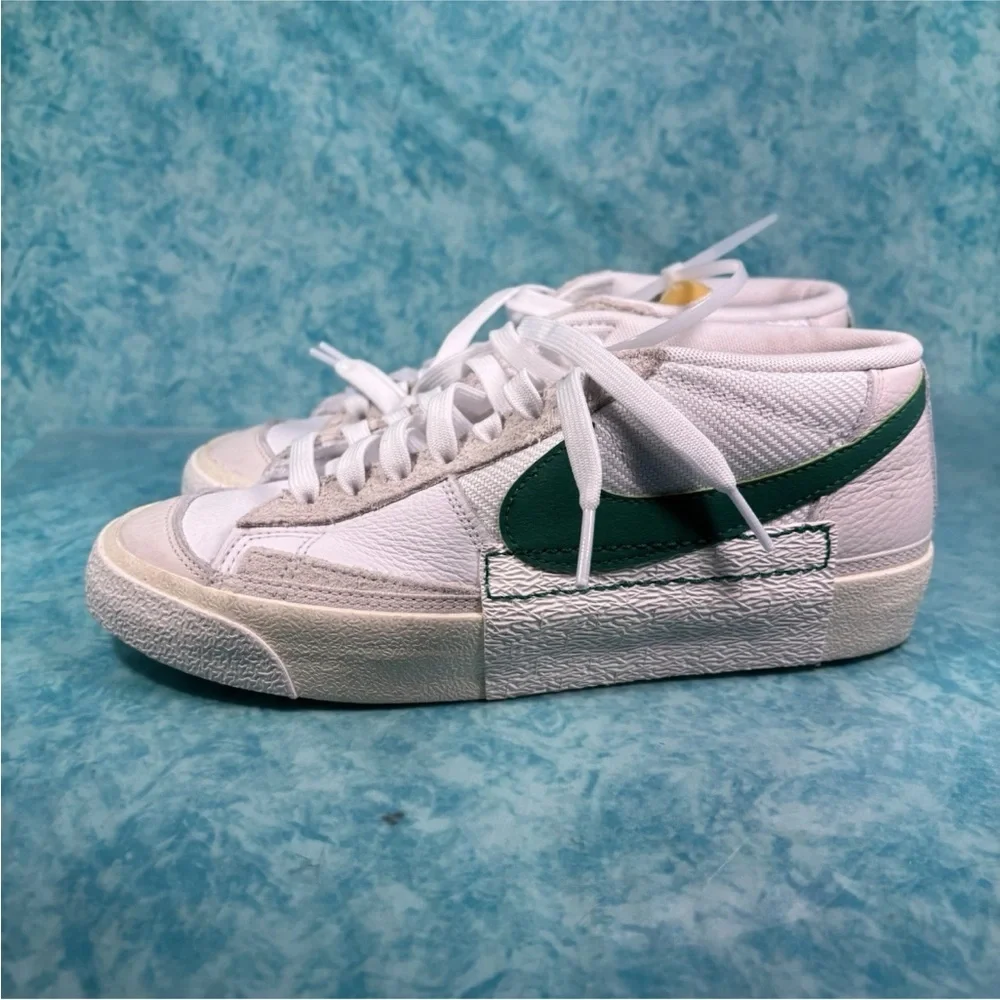 Nike Blazer Low Pro Club Women’s White Green Leather Mid Top Shoes Size 8W/6.5M